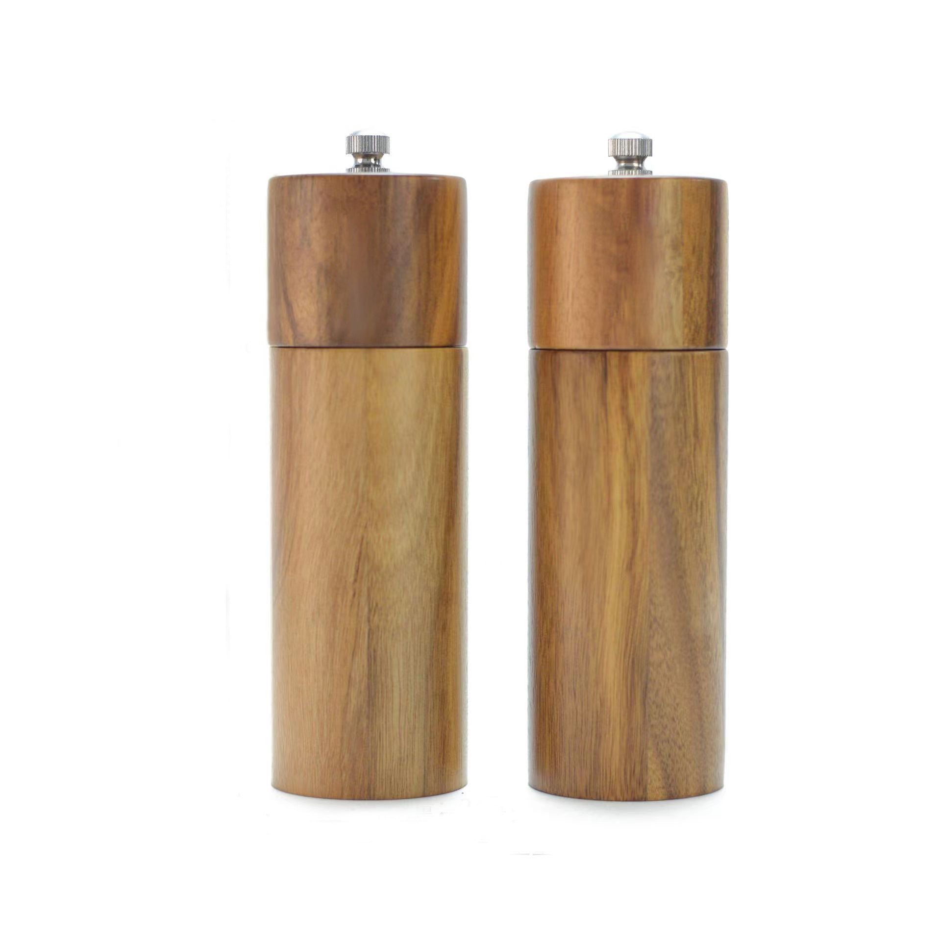 Spices, spice grinder, wooden kitchen pepper grinder, manual pepper grinder.