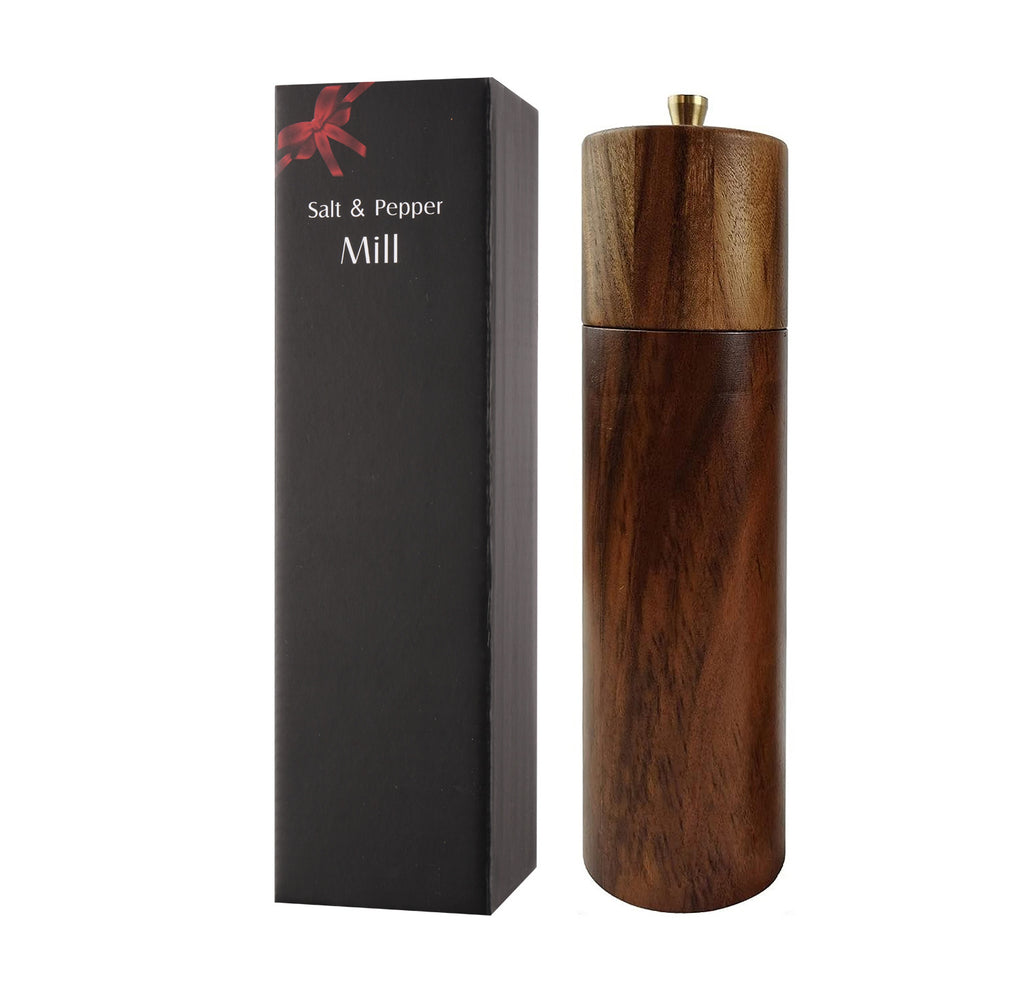 Spices, spice grinder, wooden kitchen pepper grinder, manual pepper grinder.