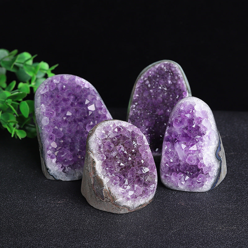 Cross-border trade goods: Uruguayan amethyst cluster ornament, amethyst town, home decoration, ready stock wholesale.
